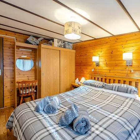 2 Bed In Ambleside 79222 Holiday home
